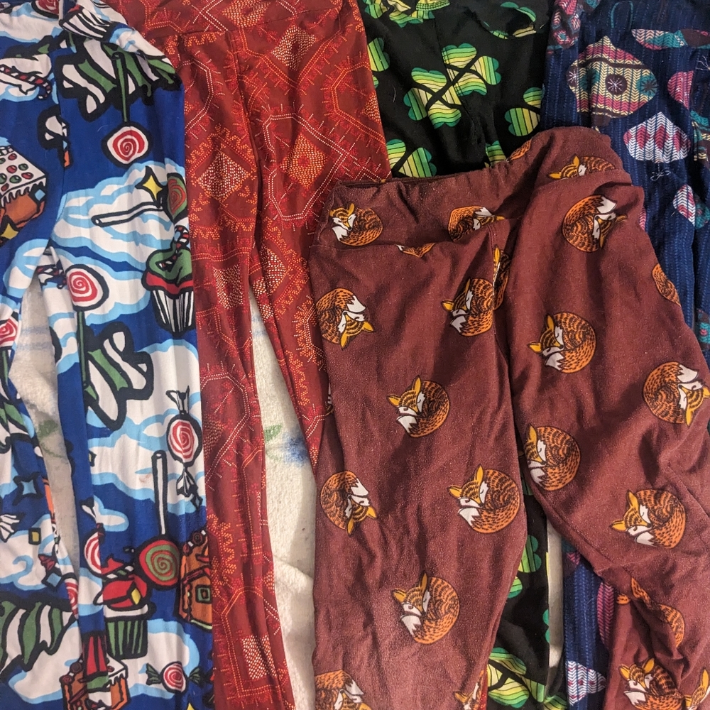 Bundle of leggings for child